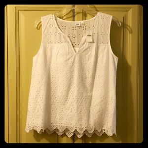 GAP White Eyelet Sleeveless Top, Size Small, NWT